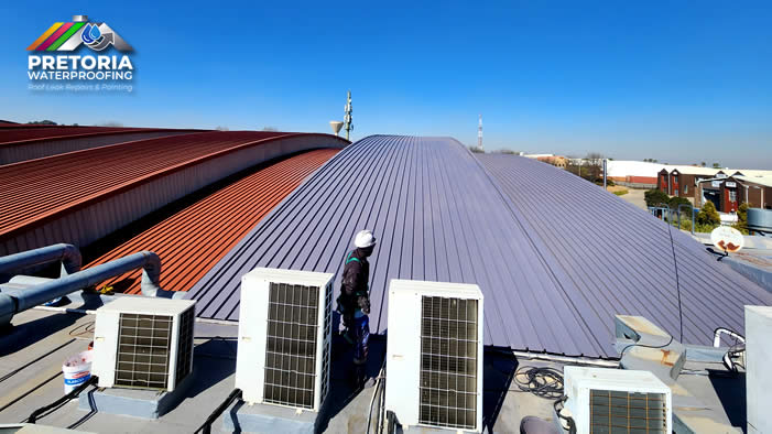 Commercial Roof Priming Painting